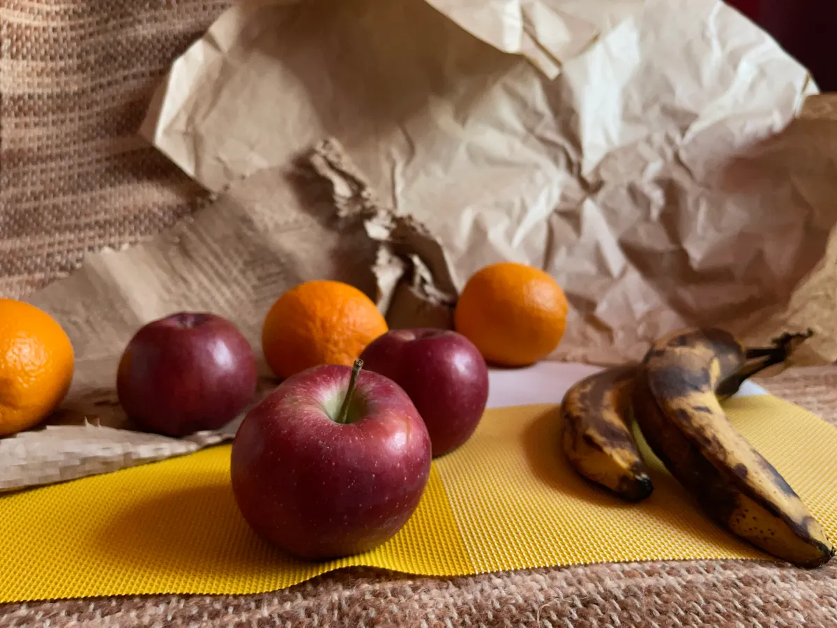 Bananes trop mûres à la peau noircie